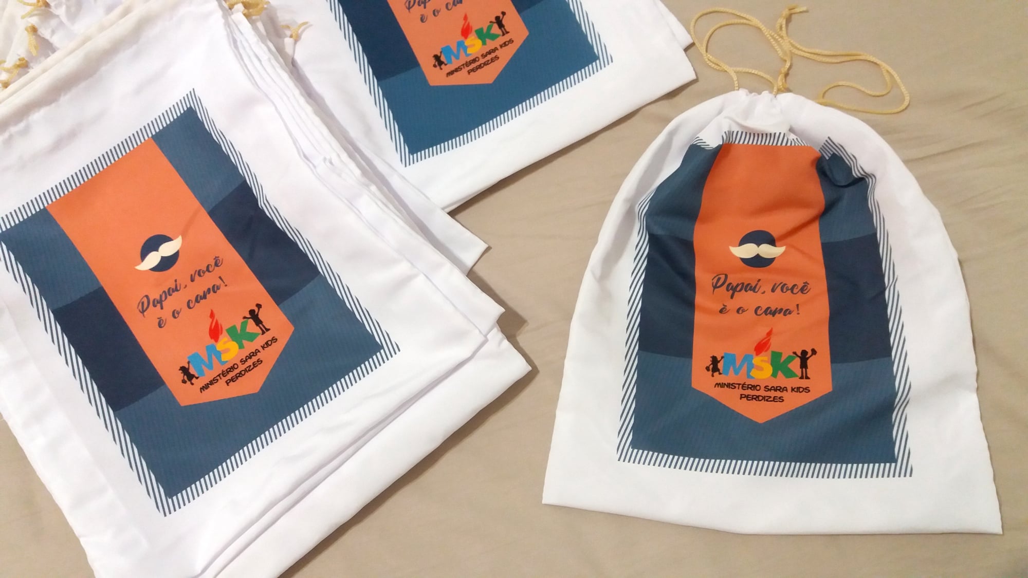 Saco 30x40cm com fecho 2 cordões na 